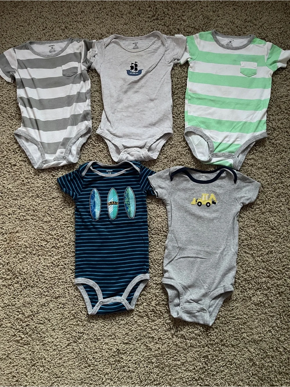 Bundle of 5 Carter’s Baby Boy Bodysuits – Size 18 Months